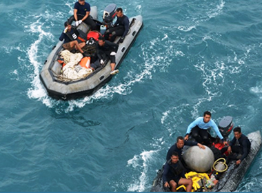 Đã phát hiện tín hiệu hộp đen máy bay AirAsia QZ8501